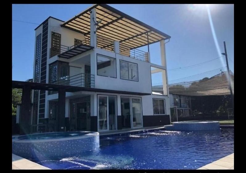 Hotel La Quinta Villavicencio Bagian luar foto