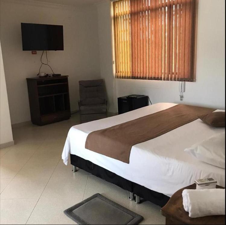 Hotel La Quinta Villavicencio Bagian luar foto