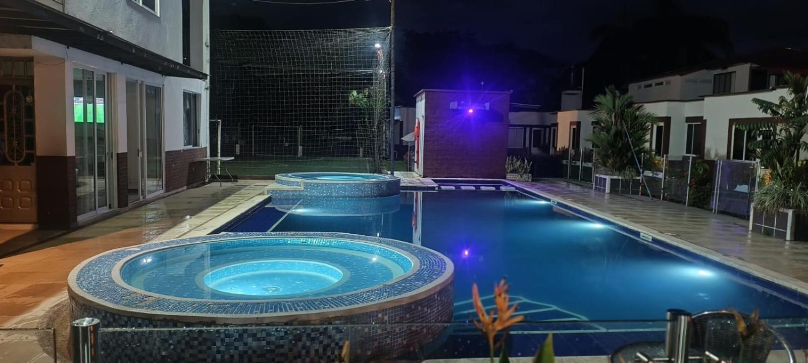 Hotel La Quinta Villavicencio Bagian luar foto