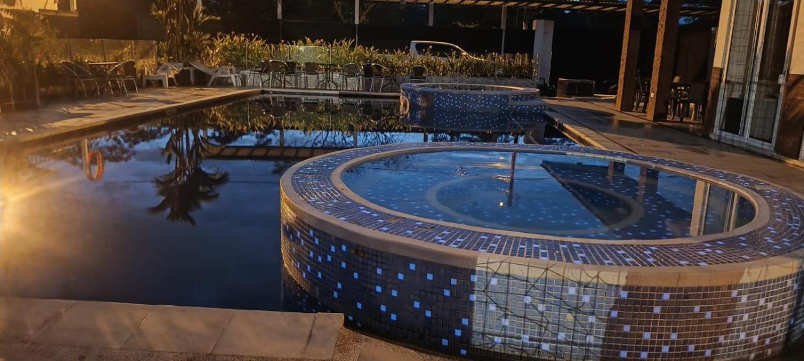 Hotel La Quinta Villavicencio Bagian luar foto